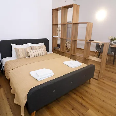 Apartment Downtown *